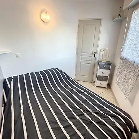 Lägenhet Cosy A Granville, Proche Pour 2 Personnes Avec Wifi Et Parking - Fr-1-361-517