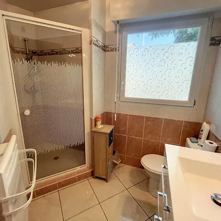 Cosy A Granville, Proche Pour 2 Personnes Avec Wifi Et Parking - Fr-1-361-517 Lägenhet